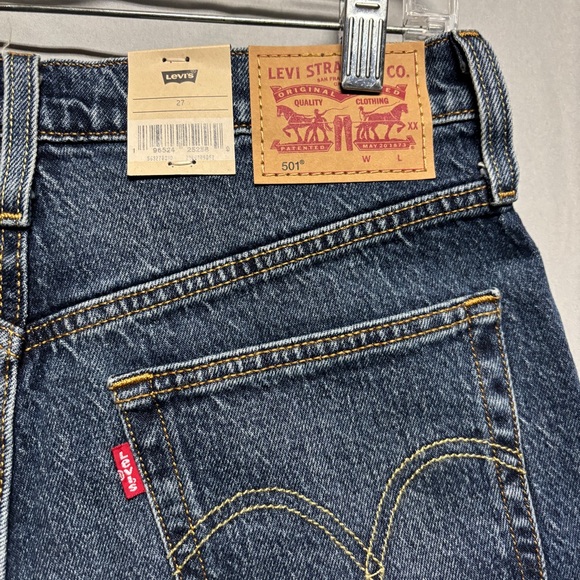Levi's 501 Women's Blue Denim Shorts - Picture 7 of 10